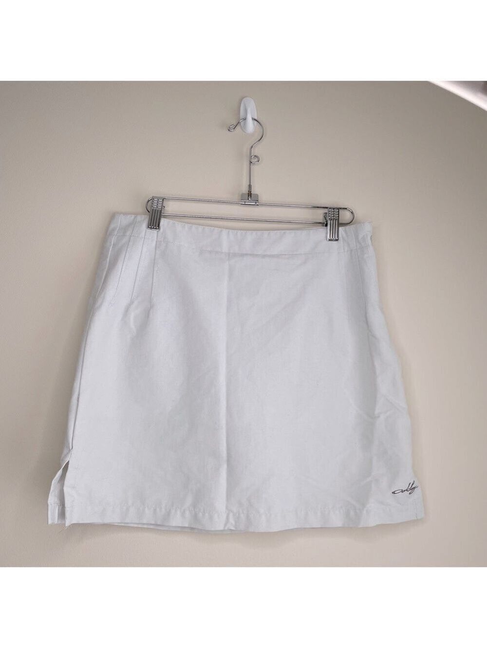 Oakley Golf Skort Light Grey Tan Size 4